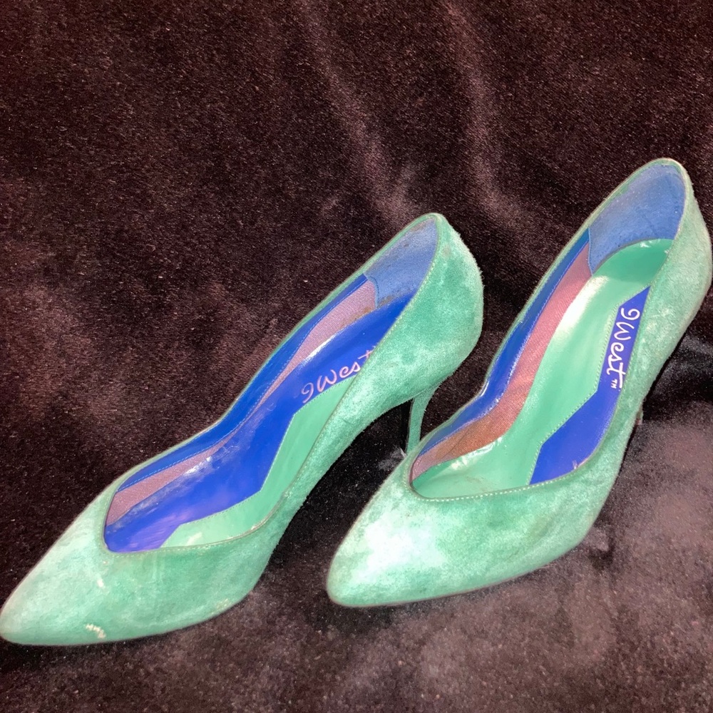 Vintage Nine West Kitten Heel Pumps